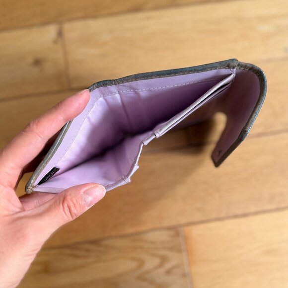 COACH Ashley Optic Art Tri-Fold Compact Clutch Wallet In Purple & Beige - Picture 4 of 7